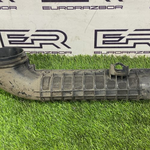 Патрубок воздушного фильтра для Toyota Hilux 8 Рест