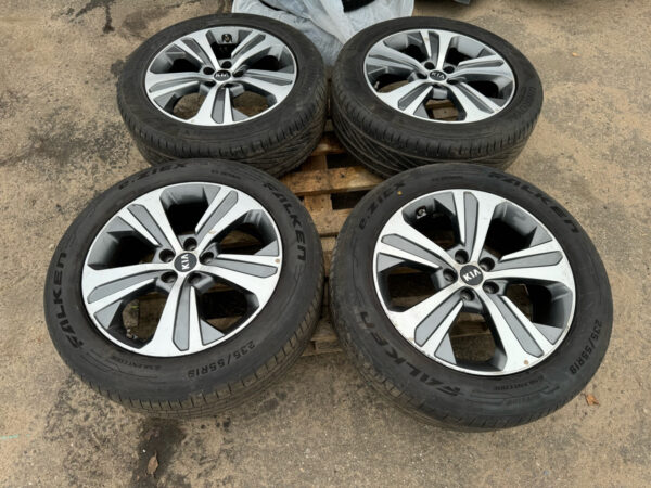 Комплект колес R19 для Kia Sorento Prime