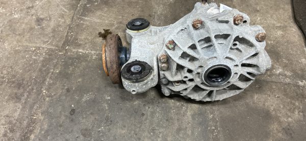 Редуктор заднего моста Range Rover L405 L494