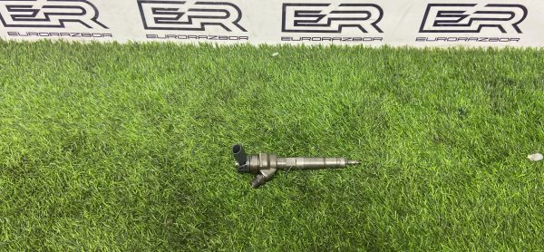 Форсунка топливная N57D30