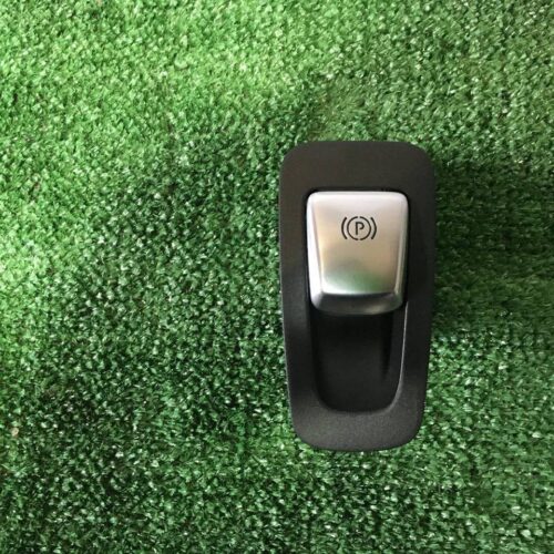 Кнопка ручного тормоза (ручника) Mercedes Benz C