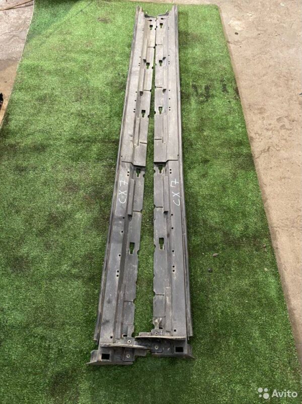 Порог (железо) Mazda CX 7 (2006 2009)