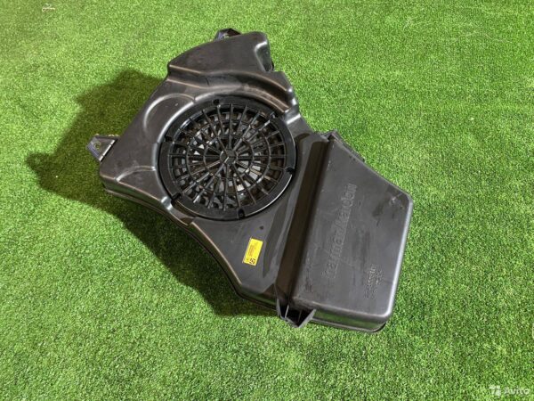 Сабвуфер Mercedes Benz GLE W166 (2015 2018)