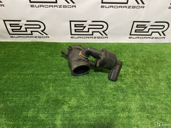 Патрубок впускного коллектора Lexus RX