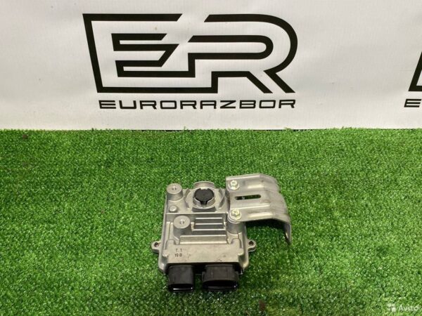 Блок управления топливным насосом Lexus RX