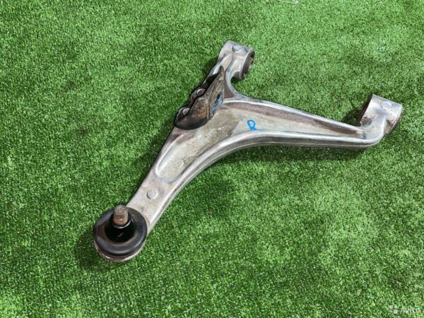 Рычаг задний правый Infiniti G 4 V36