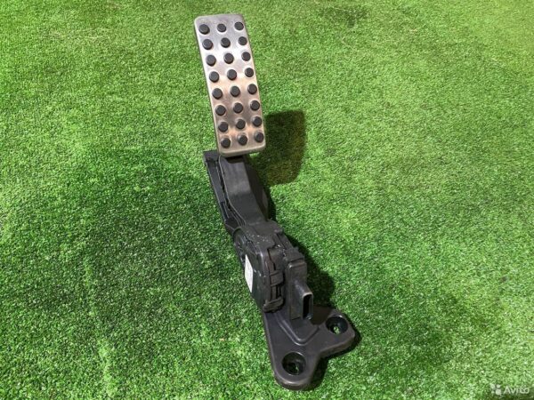 Педаль газа Mercedes Benz GLE W166 (2015 2018)