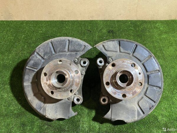 Кулак Volkswagen Passat B7 (2010 2015)