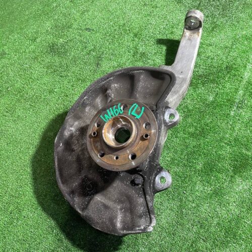 Кулак передний левый Mercedes Benz GLE W166