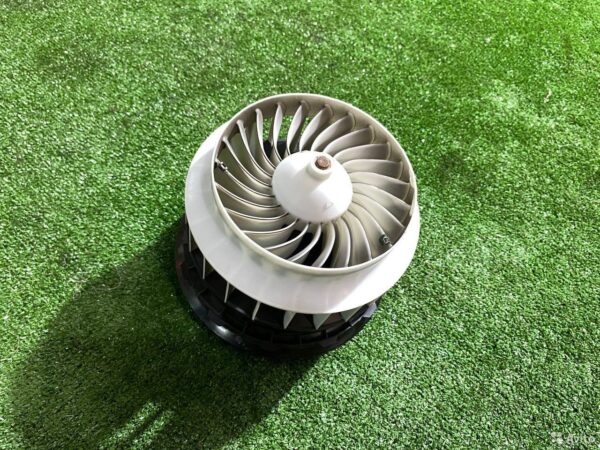 Моторчик печки Mercedes Benz GLC X253