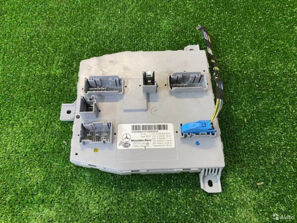 Блок SAM передний Mercedes Benz C W205 A2059006822