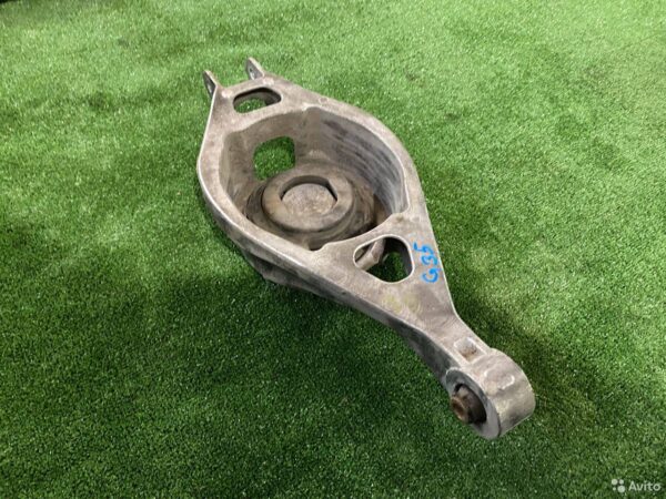 Рычаг задний нижний Infiniti G 4 V36