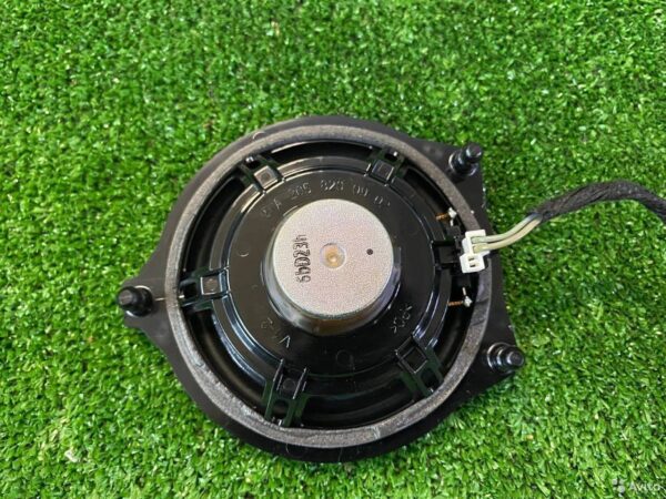 Динамик торпедо Mercedes Benz E W213 (2016 2021)