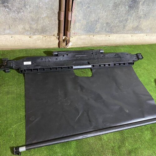 Шторка багажника Mercedes Benz A2056900306