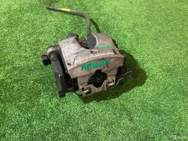 Суппорт тормозной задний левый Mercedes Benz GLC