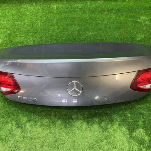 Крышка багажника Mercedes Benz C W205