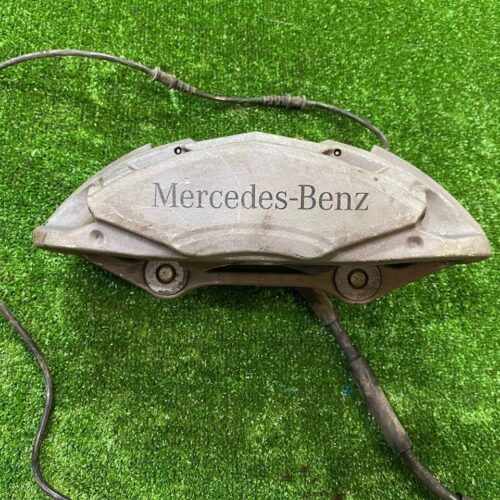 Суппорт тормозной передний правый Mercedes Benz C