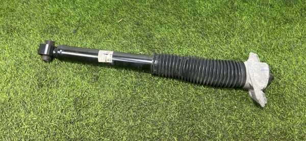 Амортизатор задний Hyundai Tucson 4 (NX4)