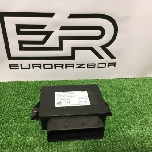 Блок управления ручником Mercedes Benz C W205