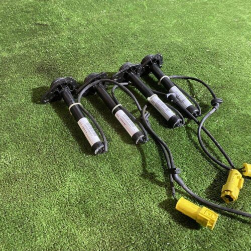 Пиропатрон петли капота Mercedes Benz C W205