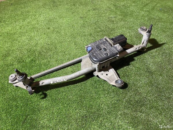 Трапеция стеклоочистителя Volkswagen Passat B7