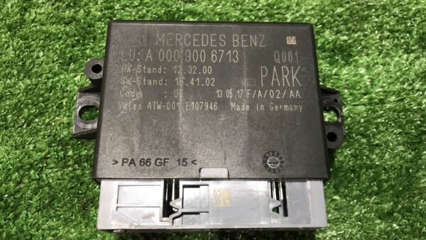 Блок управления парктрониками Mercedes Benz GLE