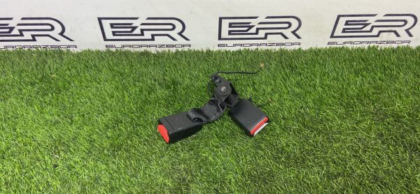 Замок ремня безопасности Jaguar F Pace X761