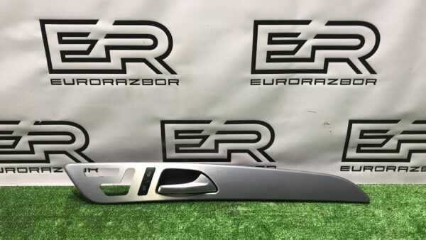 Накладка двери внутренняя правая Mercedes Benz GLE