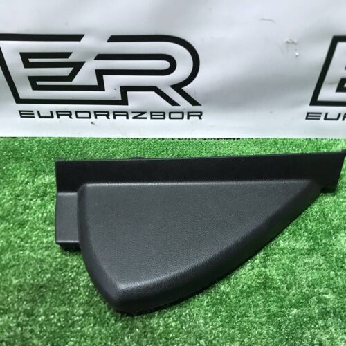 Крышка торпеды боковая правая Mercedes Benz GLC