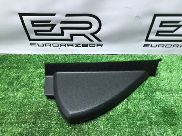 Крышка торпеды боковая правая Mercedes Benz GLC