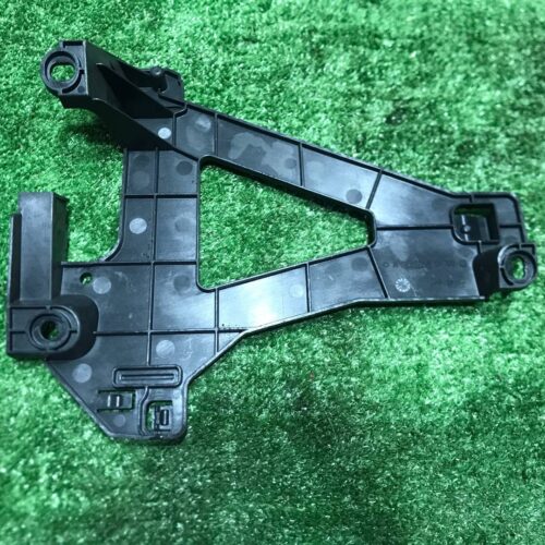 Кронштейн (крепление) Mercedes Benz GLC X253