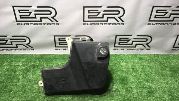 Бачок омывателя передний BMW X5 E53 рест.