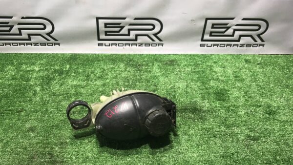 Бачок расширительный Mercedes Benz E W213