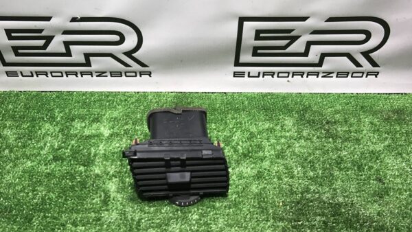 Дефлектор обдува салона правый Lexus RX