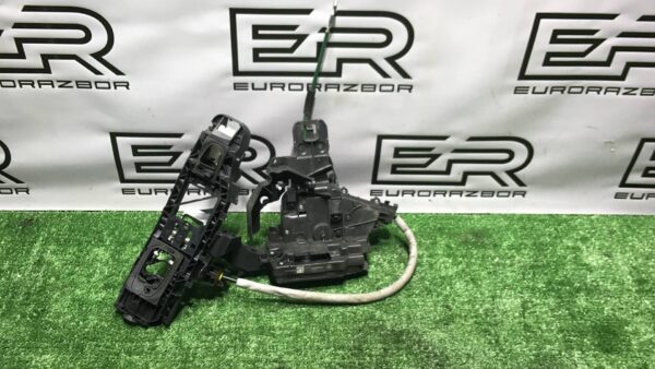 Замок двери задней правой Mercedes Benz C W205