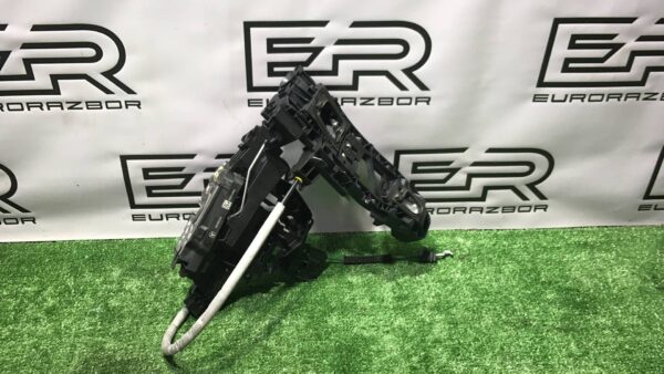 Замок двери передней правой Mercedes Benz GLC X253