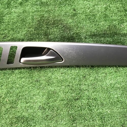 Накладка двери передней правой Mercedes Benz GLE