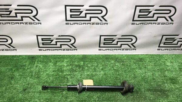 Ограничитель открывания двери передней левой