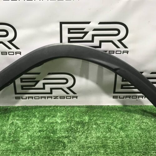 Накладка колесной арки задний левый Lexus RX