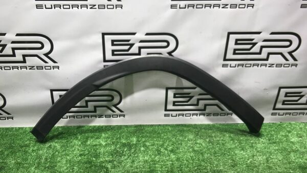 Накладка колесной арки задний правый Lexus RX