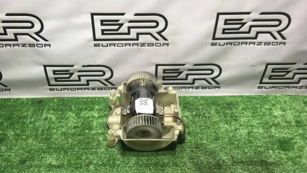 Моторчик печки Mercedes Benz S W221 (2005 2009)