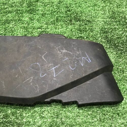 Пластик моторного отсека Mercedes Benz S W221