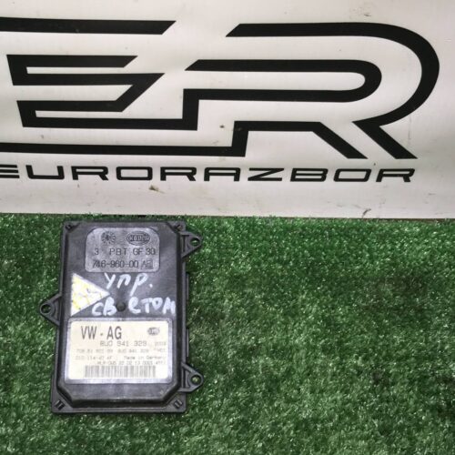 Блок розжига ксенона Audi Q3 8U (2011 2014)