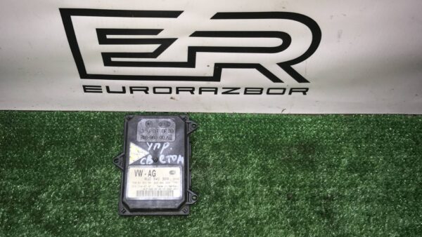 Блок розжига ксенона Audi Q3 8U (2011 2014)