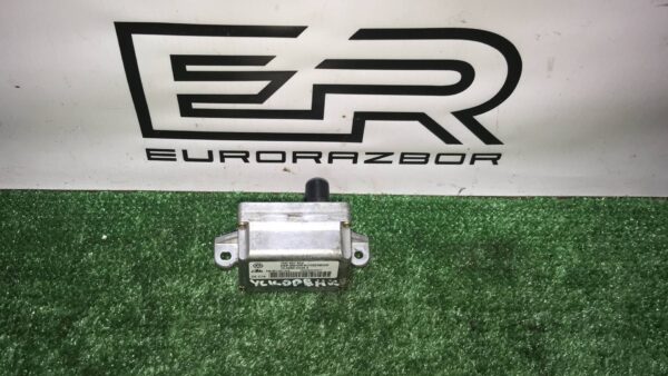 Датчик ускорения Volkswagen Touareg рест.