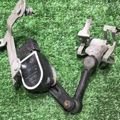 Датчик дорожного просвета Mercedes Benz GLC X253