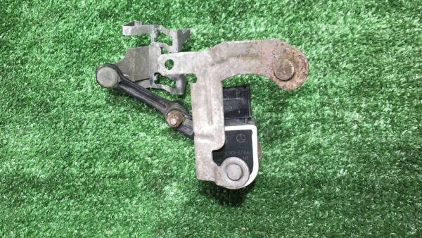 Датчик дорожного просвета Mercedes Benz GLC X253