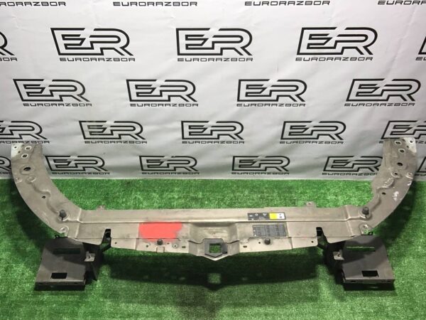 Передняя панель (телевизор) Land Rover рест.