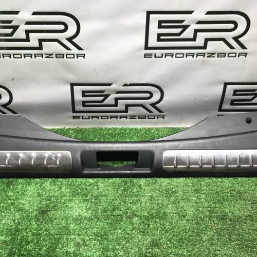 Обшивка отсека багажника Land Rover рест.