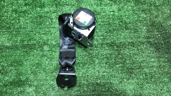 Ремень безопасности задний Land Rover рест.